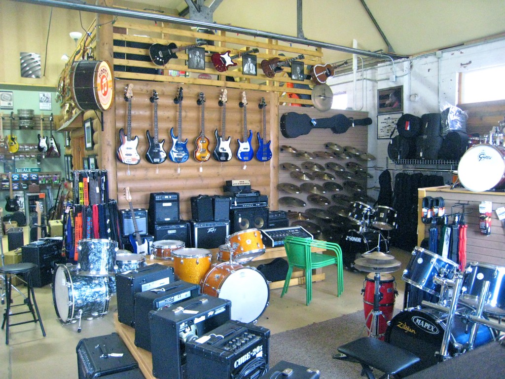 Music Gear Roots Music Shop